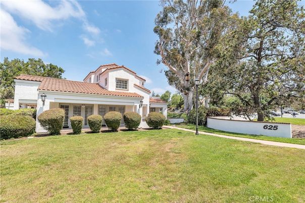 Backyard, Exterior, Facade, Mediterranean