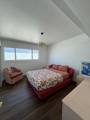 Bedroom, Interior, Pendant Lights, Wood Texture Flooring