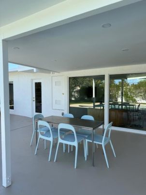 Dining room, Interior, Recessed Lighting