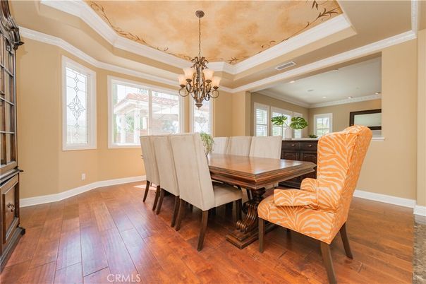 Chandelier, Dining room, Interior, Recessed Lighting, Wood Texture Flooring