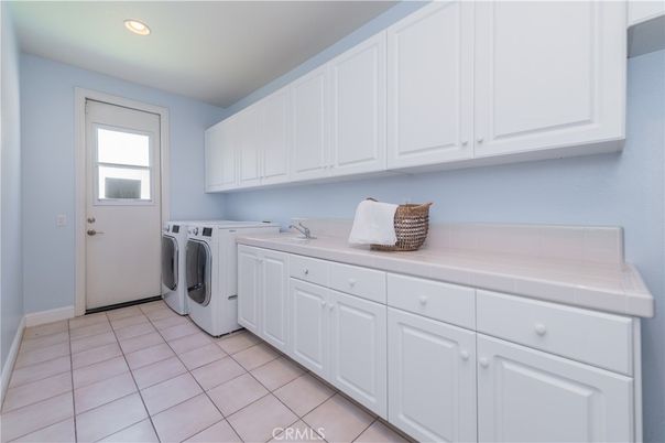 Interior, Recessed Lighting, Washer