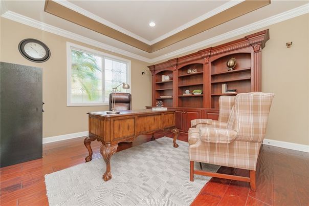 Home Office, Interior, Recessed Lighting, Wood Texture Flooring