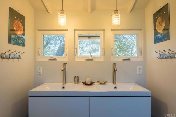 Bathroom, Dual Sink Vanities, Interior, Pendant Lights