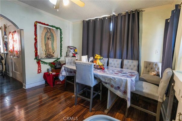 Dining room, Interior, Wood Texture Flooring