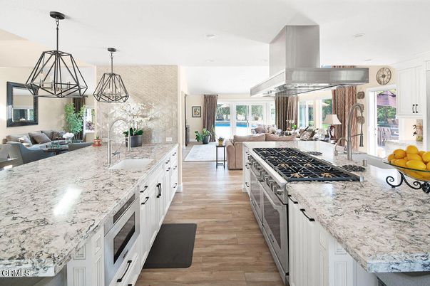 Interior, Kitchen, Living room, Pendant Lights, Recessed Lighting, Stainless Steel Appliances, Wood Texture Flooring