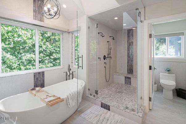 Bathroom, Free Standing Baths, Glass Shower, Interior, Pendant Lights, Recessed Lighting