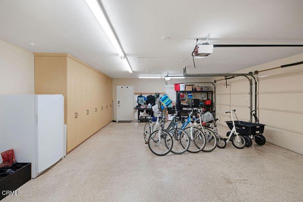 Garage, Interior