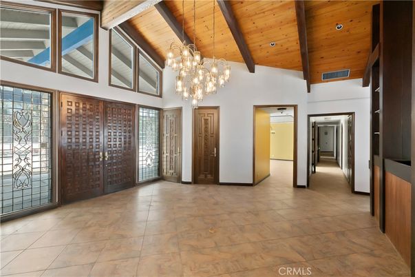 Chandelier, Interior, Wooden Beams, Wooden Ceilings