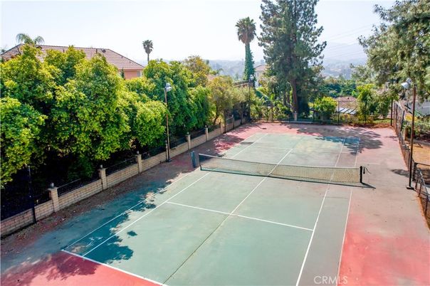Exterior, Tennis Courts