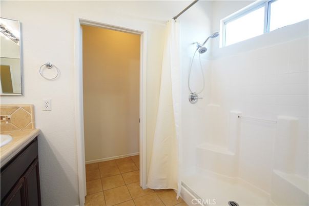 Bathroom, Interior, Tile Countertops