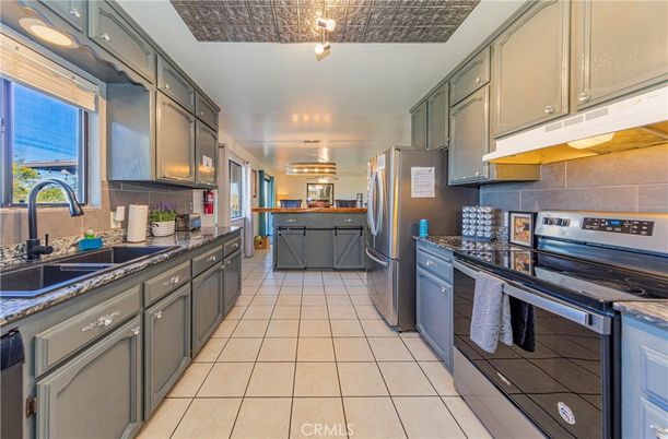 Interior, Kitchen