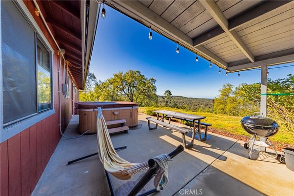 Exterior, Hot Tub