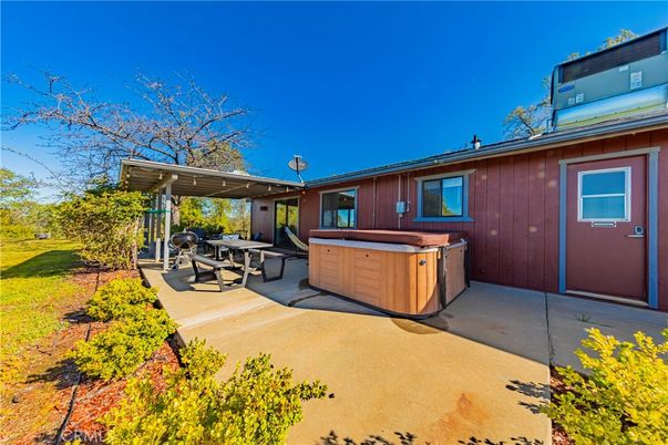 Backyard, Exterior, Hot Tub