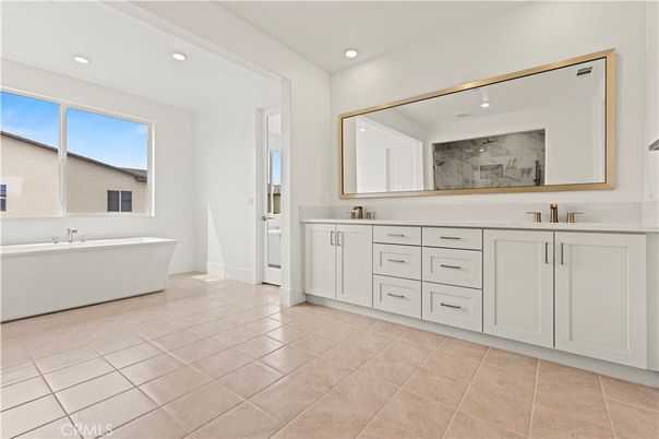 Bathroom, Dual Sink Vanities, Free Standing Baths, Interior, Recessed Lighting