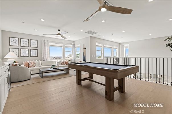 Billiard Table, Game Room, Interior, Living room, Recessed Lighting, Wood Texture Flooring
