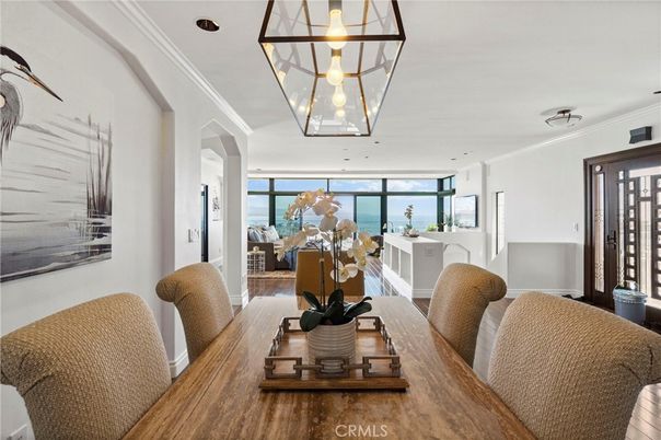 Dining room, Interior, Pendant Lights, Water, Wood Texture Flooring
