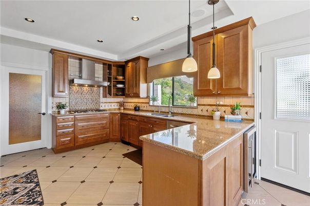 Interior, Kitchen, Pendant Lights, Recessed Lighting