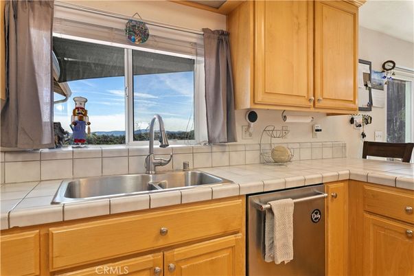 Interior, Kitchen, Tile Countertops