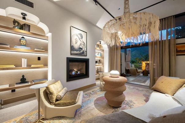 Fireplace, Interior, Living room, Pendant Lights, Recessed Lighting