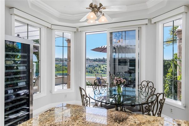 Dining room, Interior
