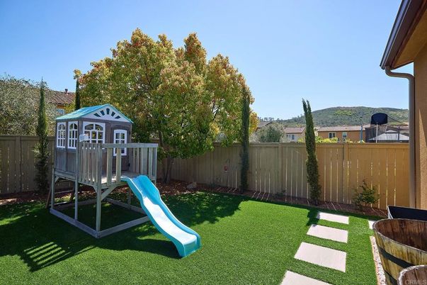 Backyard, Exterior, Playground