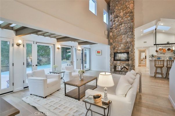 Fireplace, Interior, Kitchen, Living room, Pendant Lights, Recessed Lighting, Stone Walls, Wood Texture Flooring