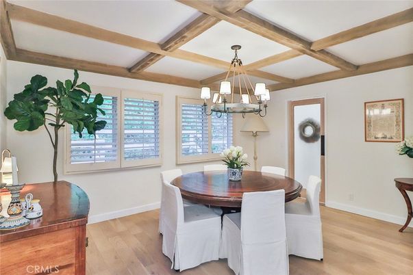 Chandelier, Dining room, Interior, Wooden Beams, Wood Texture Flooring