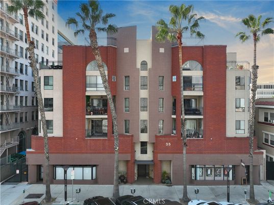 Exterior, Facade, Condo Building