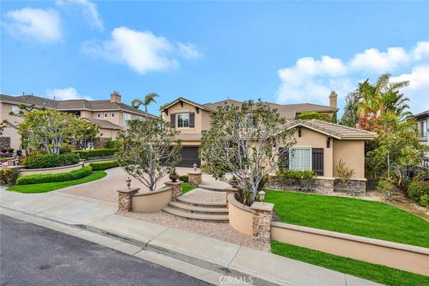 Backyard, Exterior, Facade, Mediterranean