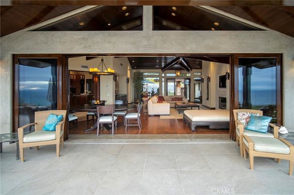 Dining room, Interior, Living room, Pendant Lights, Recessed Lighting, Wooden Beams, Wooden Ceilings, Wood Texture Flooring