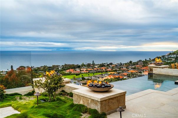 Exterior, Pool, Water