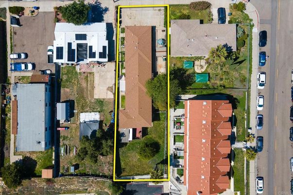 Exterior, Drone