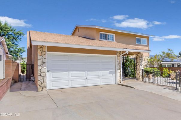 Detached Garage, Exterior