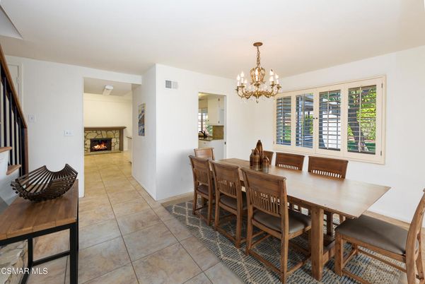 Chandelier, Dining room, Fireplace, Interior