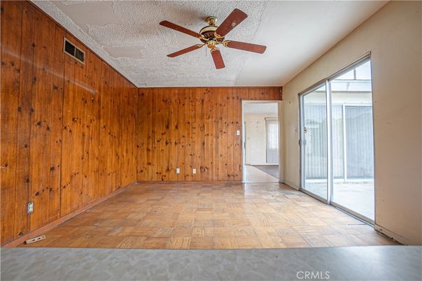 Empty room, Interior, Wooden Walls