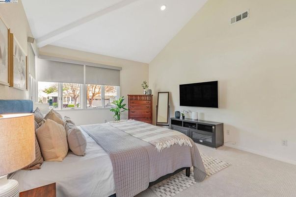 Bedroom, Interior, Recessed Lighting