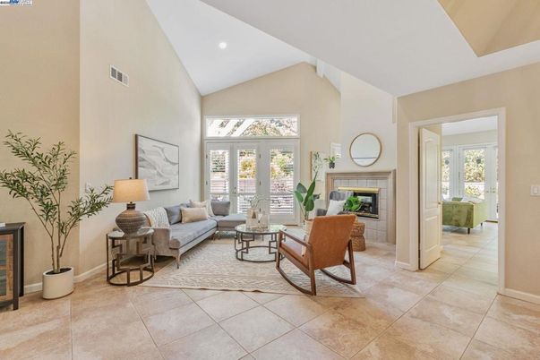 Fireplace, Interior, Living room, Recessed Lighting