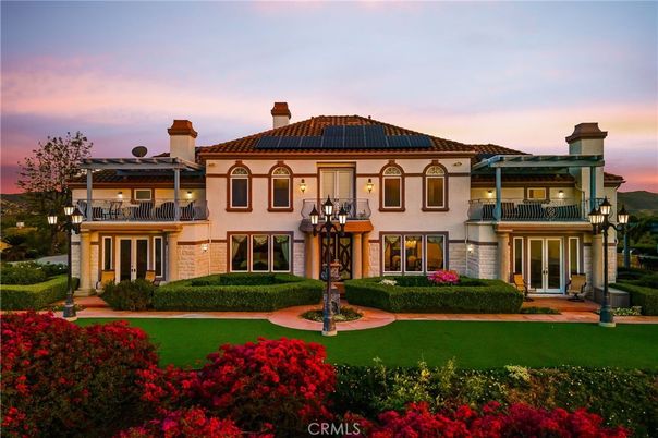 Backyard, Exterior, Facade, French Provincial