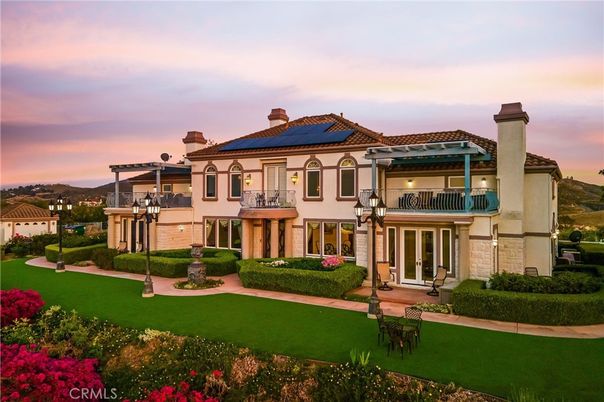 Backyard, Exterior, Facade, Solar Panels, Mediterranean