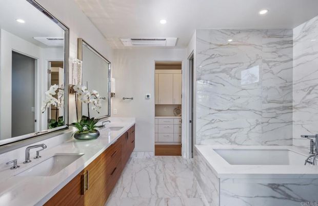 Bathroom, Dual Sink Vanities, Interior, Marble, Marble Walls, Recessed Lighting