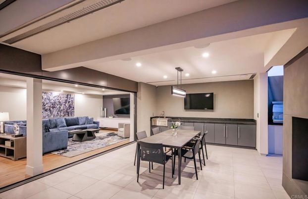 Dining room, Interior, Living room, Pendant Lights, Recessed Lighting