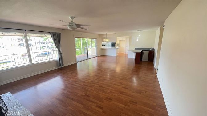 Empty room, Interior, Kitchen, Pendant Lights, Wood Texture Flooring