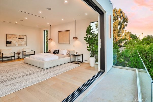 Bedroom, Interior, Pendant Lights, Recessed Lighting, Wood Texture Flooring