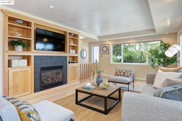 Fireplace, Interior, Living room, Recessed Lighting, Wood Texture Flooring