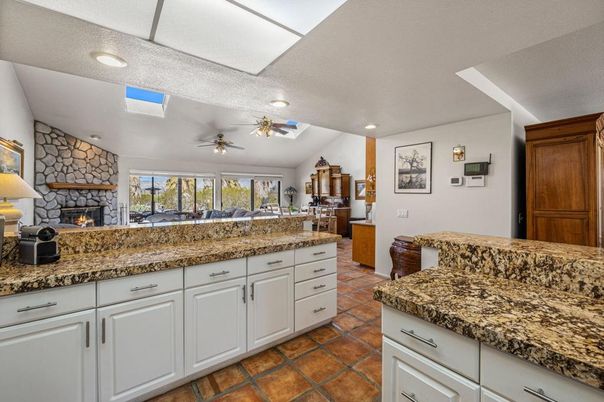 Fireplace, Interior, Recessed Lighting