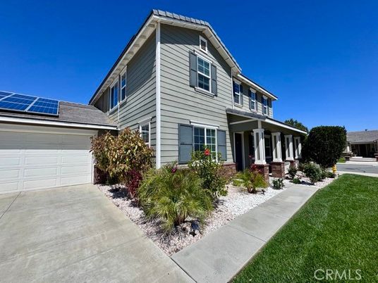 Attached, Exterior, Facade, Solar Panels, Queen Anne Victorian