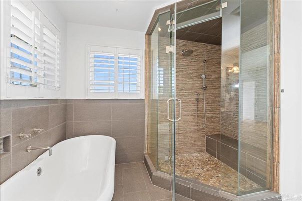 Bathroom, Free Standing Baths, Glass Shower, Interior