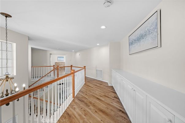 Interior, Pendant Lights, Recessed Lighting, Wood Texture Flooring