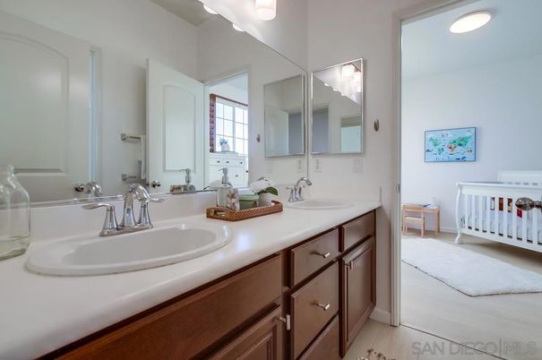 Bathroom, Dual Sink Vanities, Interior