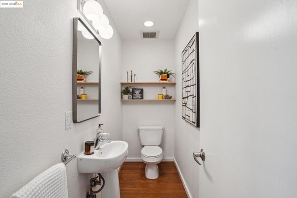 Bathroom, Interior, Recessed Lighting, Wood Texture Flooring